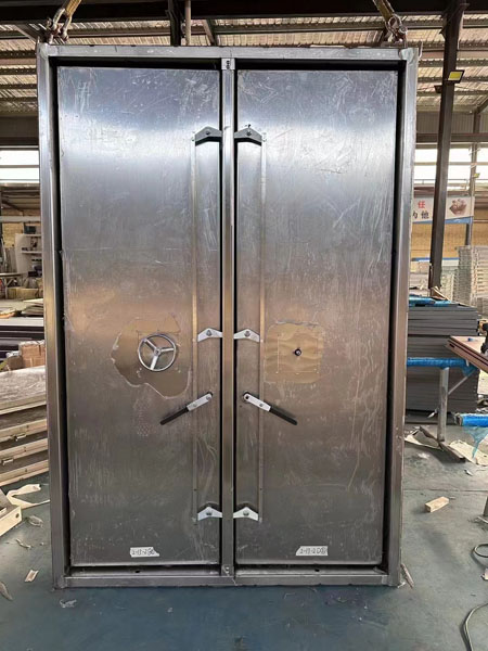 防爆門窗車間.jpg 防爆門窗車間.jpg