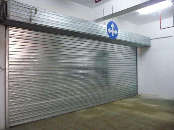 鋼質(zhì)防火卷簾門.jpg 鋼質(zhì)防火卷簾門.jpg